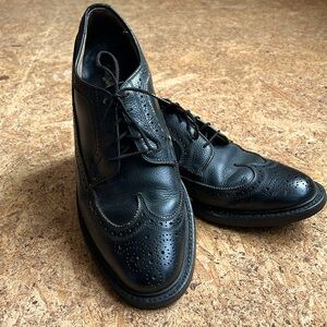 Vintage Dexter Classic Black Wingtip Shoes